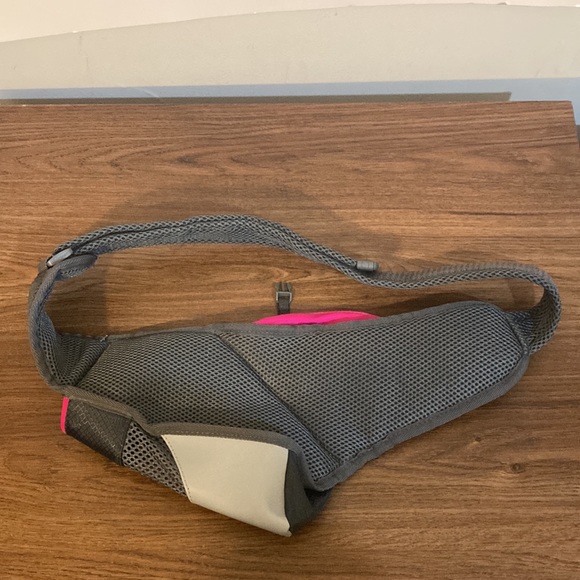 PYFK Running Belt Hydration Waist Pack with Water Bottle Holder for Men Women - Picture 2 of 3